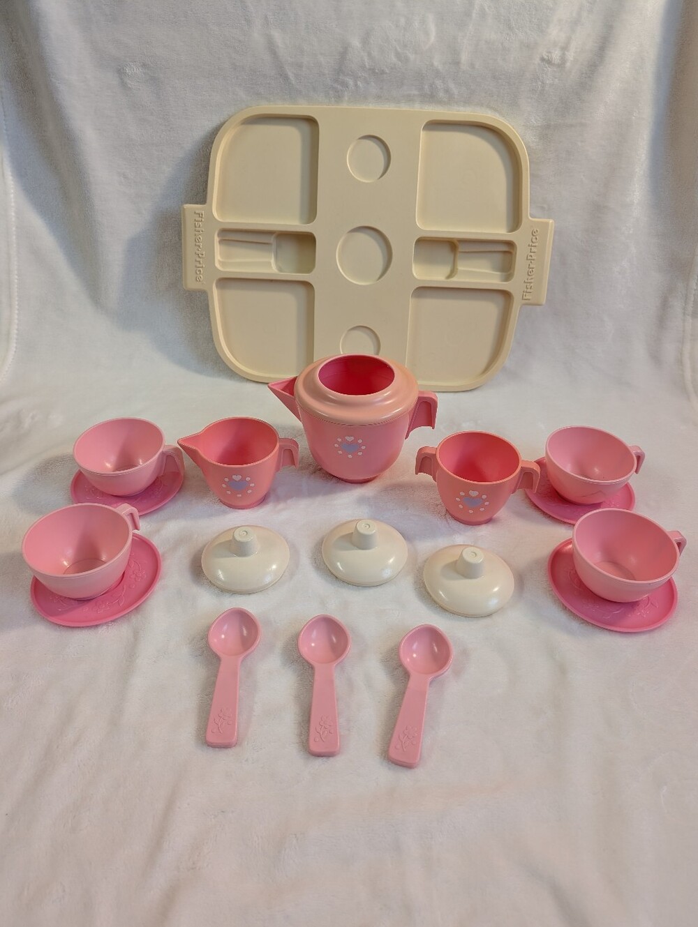 Vintage Fisher Price Tea Set, 1982 - Picture 4 of 5